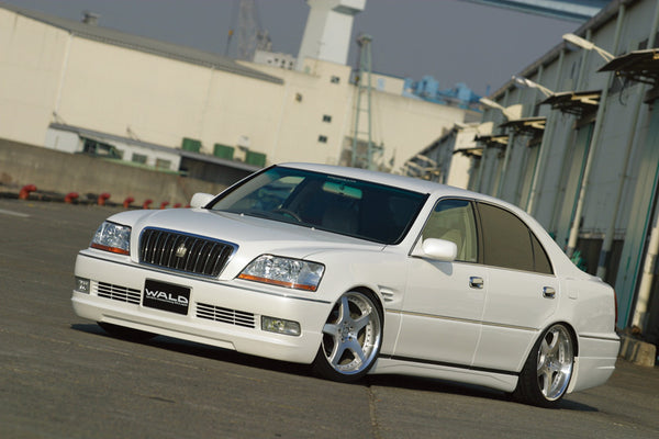 Toyota Crown majesty  2015/2025
