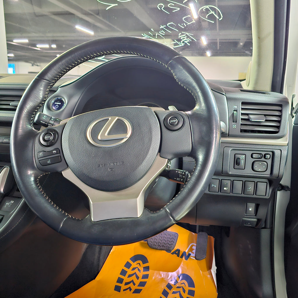 Lexus CT  2015/2025