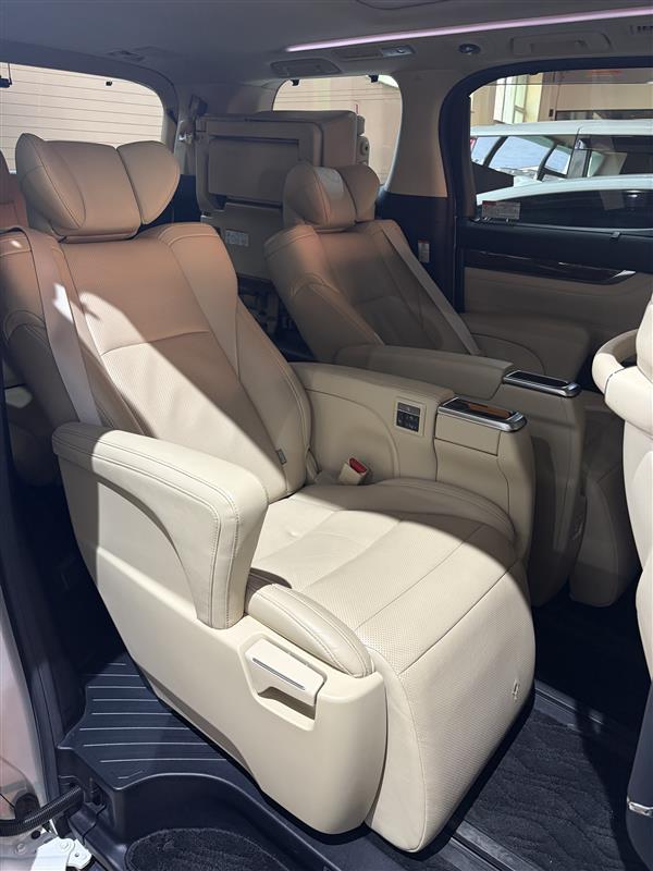 Toyota Alphard 2019/2026