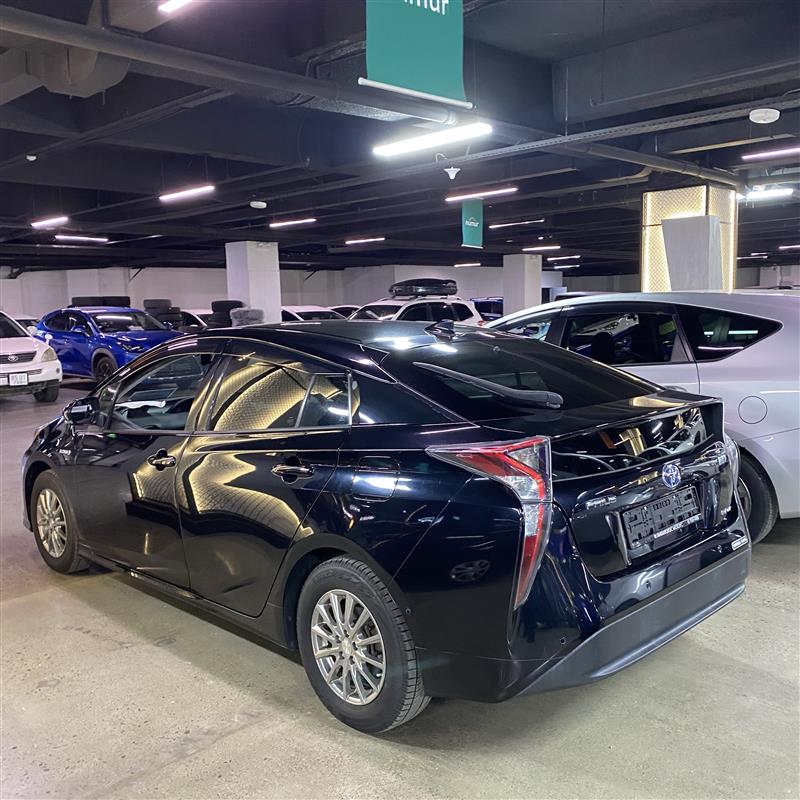 Toyota Prius55 2018/2026