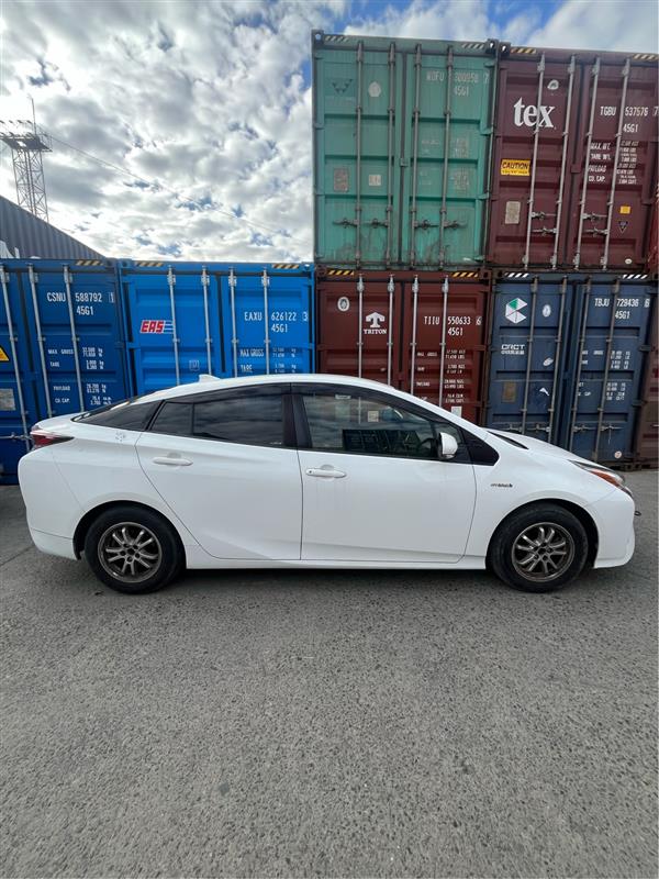 Toyota Prius 51 2017/2026