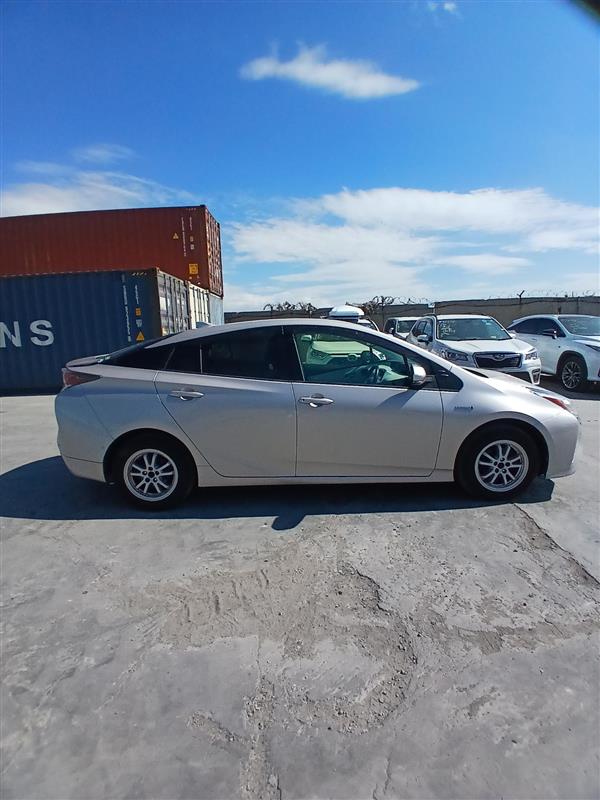 Toyota Prius55 2017/2026