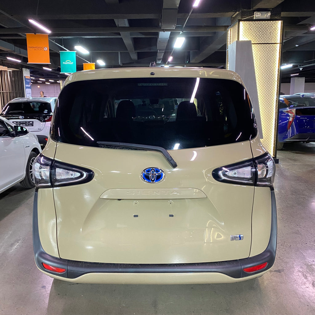 Toyota Sienta 2021/2026