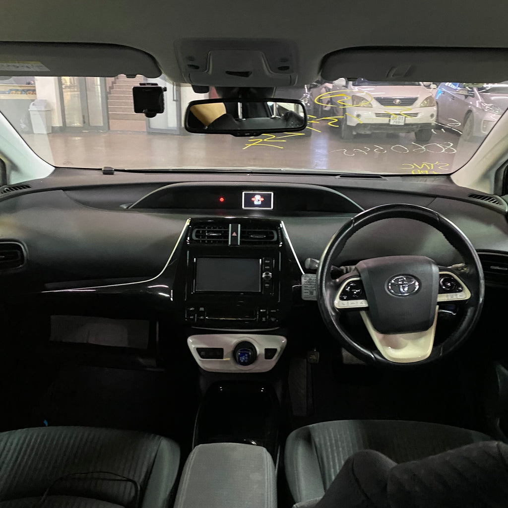 Toyota Prius55 2018/2026