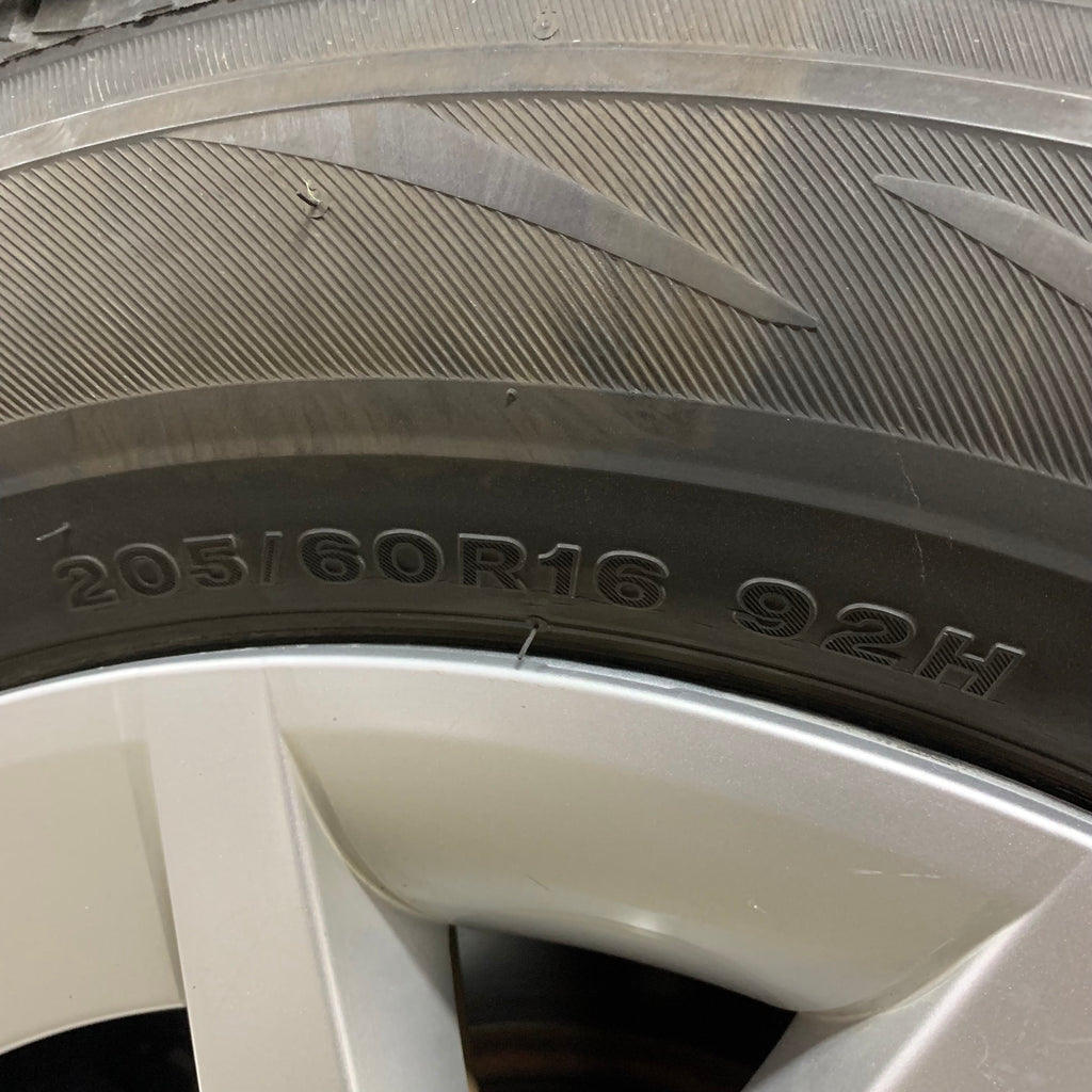 Toyota Prius41 2016/2026