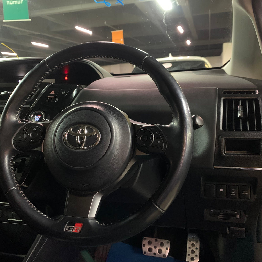 Toyota Prius41 2020/2026