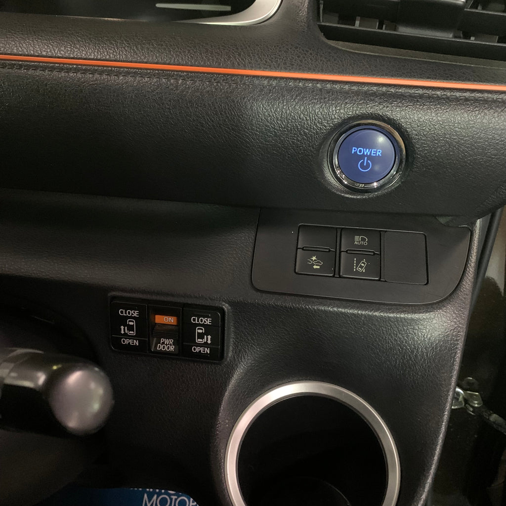 Toyota Sienta 2016/2026
