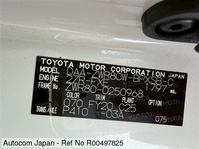 Toyota Voxy 2017/2026