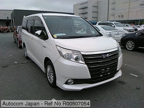 Toyota Noah 2016/2026