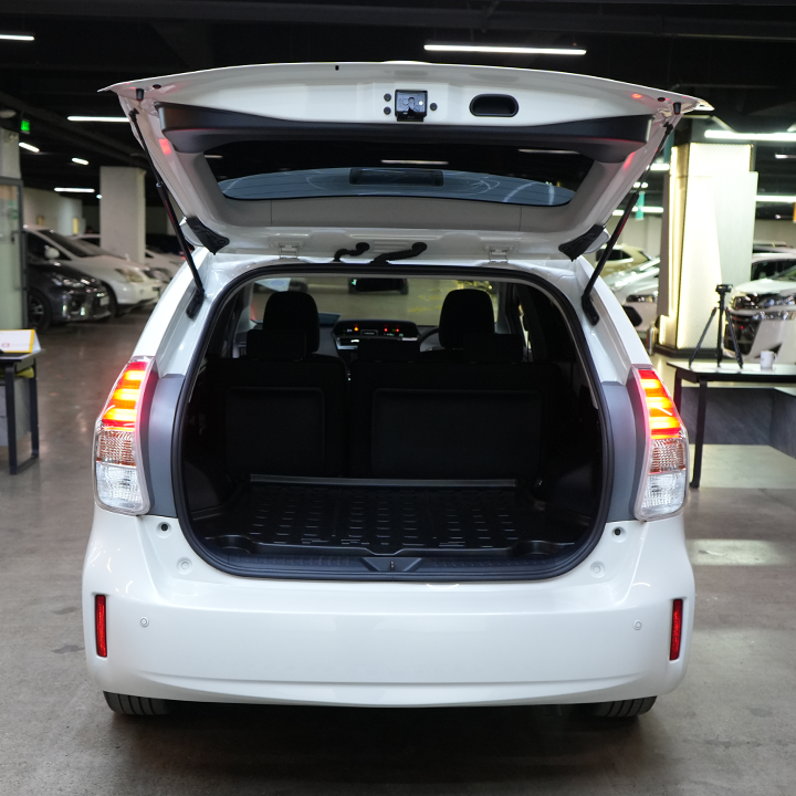 Toyota Prius41 2016/2026