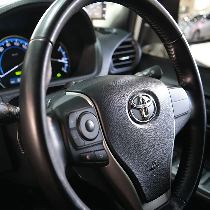 Toyota Noah 2016/2026