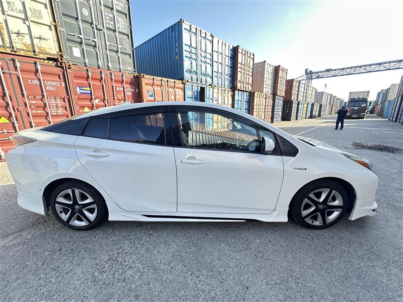 Toyota Prius 51 2017/2026