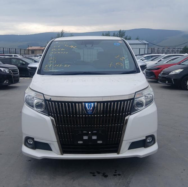 Toyota Esquire 2016/2026