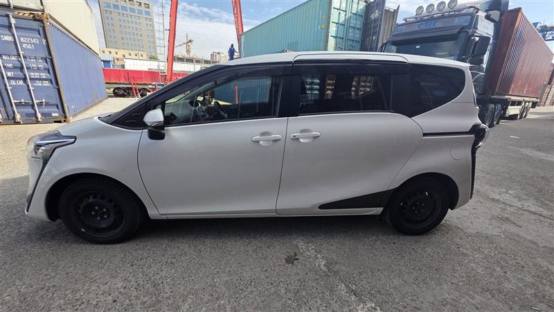 Toyota Sienta 2021/2026