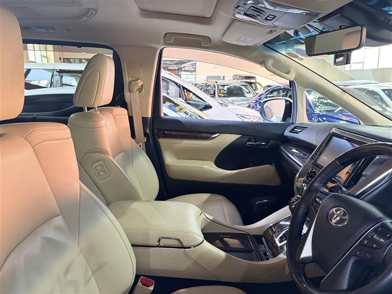 Toyota Alphard 2019/2026