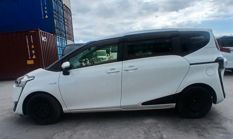Toyota Sienta 2016/2026