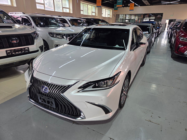 Lexus ES 2019/2026