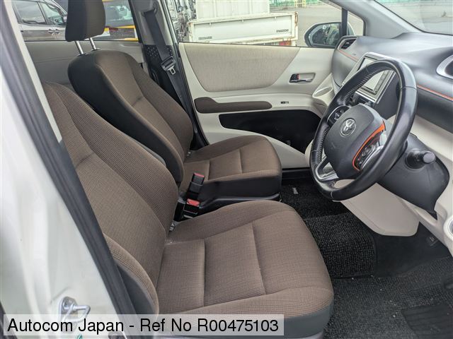 Toyota Sienta 2016/2026
